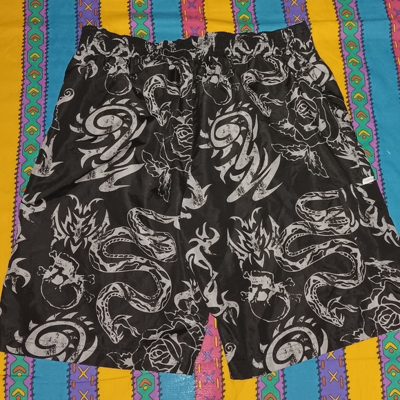 Detroit Tigers Skull & Roses Snakes Swimming Swim Trunks Board Shorts Vintage - Picture 2 of 6